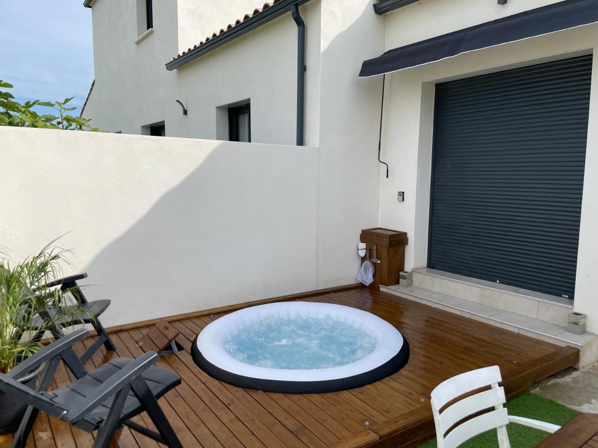 Appartement Avec Spa-Avril A Sept-Camargue 4 Personnes Saint-Laurent-d'Aigouze Exterior photo